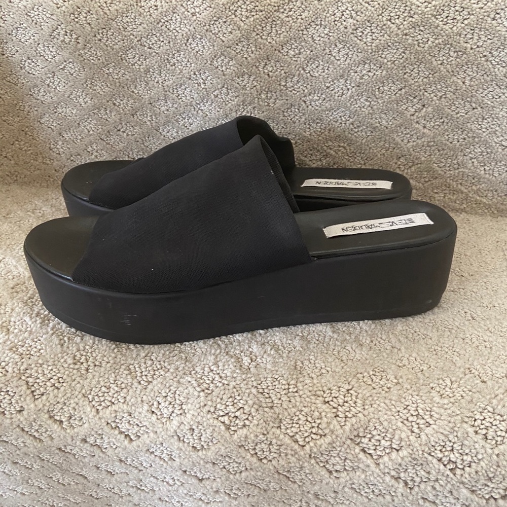 Steve Madden Stretchy peep toe Slide